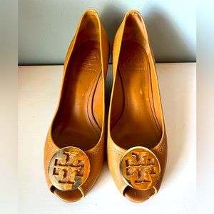 Tory Burch Tan Peep Toe Heels